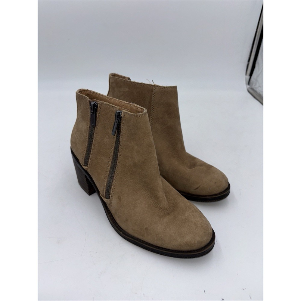 Lucky Brand 8.5M Fenley Womens Side Zip Block Heel Tan Suede Leather Ankle Boots
